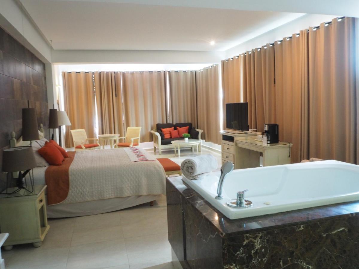 Suite Espaciosa En Colibri Playa Del Carmen Exterior photo